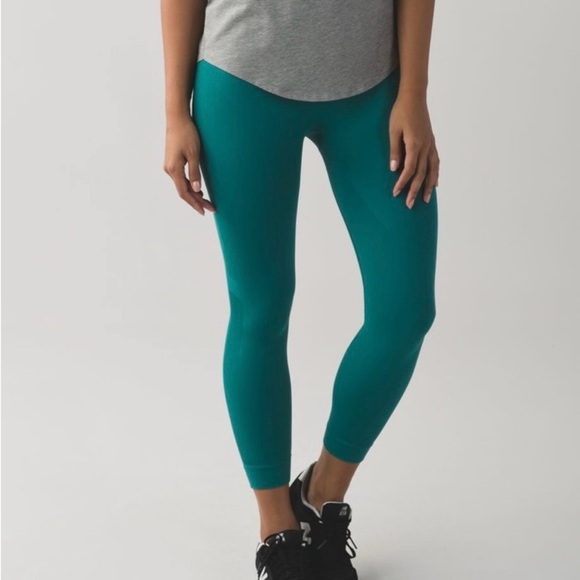 lululemon athletica Pants - Lululemon  Zone In Crop 25” Forage Teal Size 10